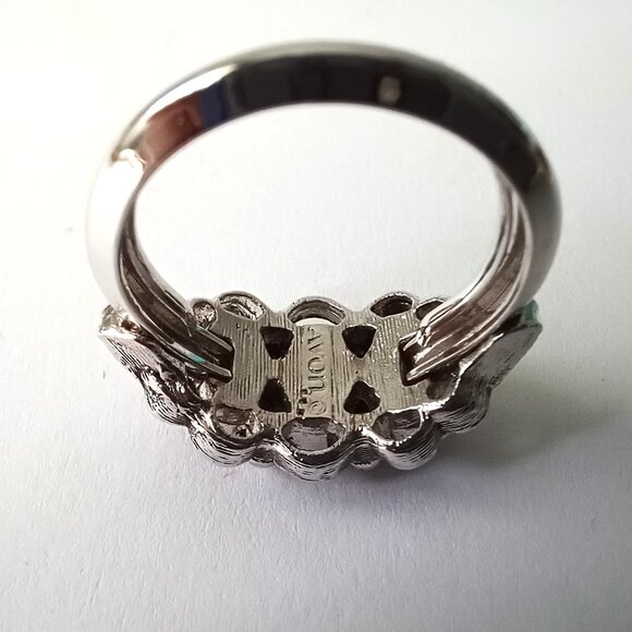 Vintage Avon Amethyst and Silver Tone Ring Size 6.5 to 7.0 has Adjusting Prongs - Picture 5 of 6